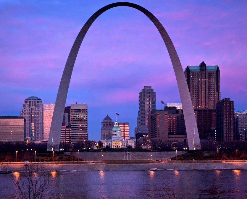 Gateway Arch and St. Louis riverfront at dawn