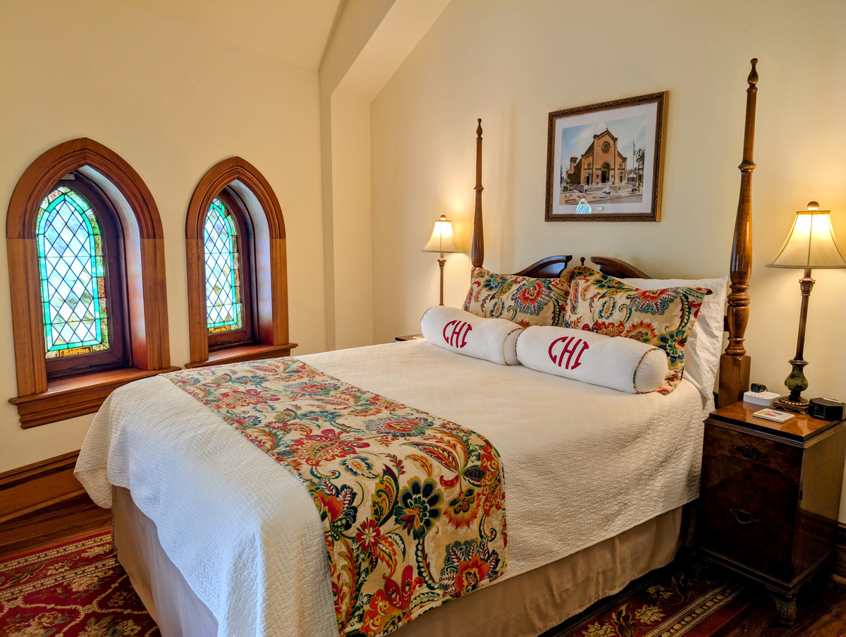 Sanctuary with artisan woodwork
